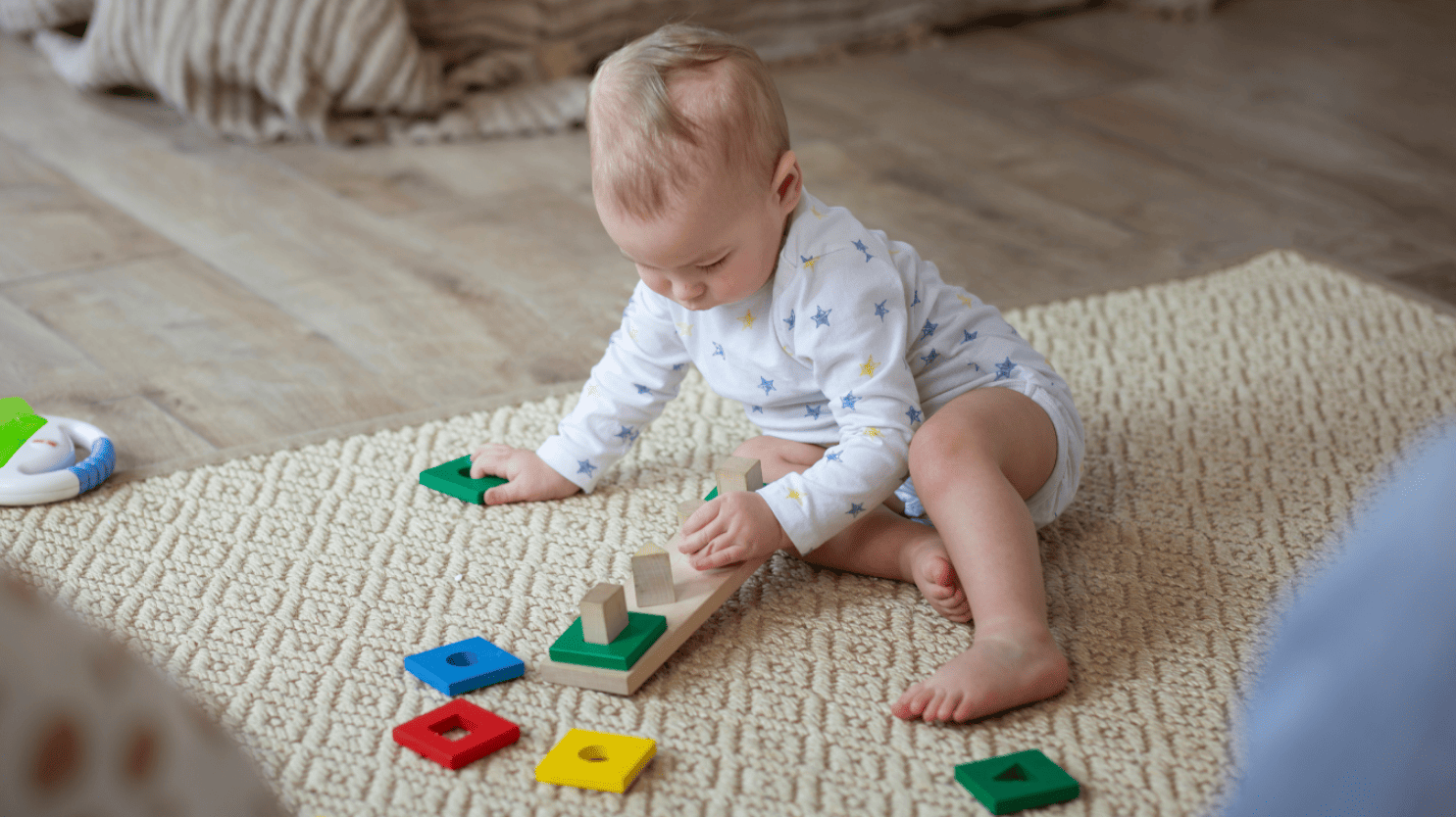 Os Primeiros Brinquedos do Bebê: Escolhas Seguras para um Desenvolvimento Saudável