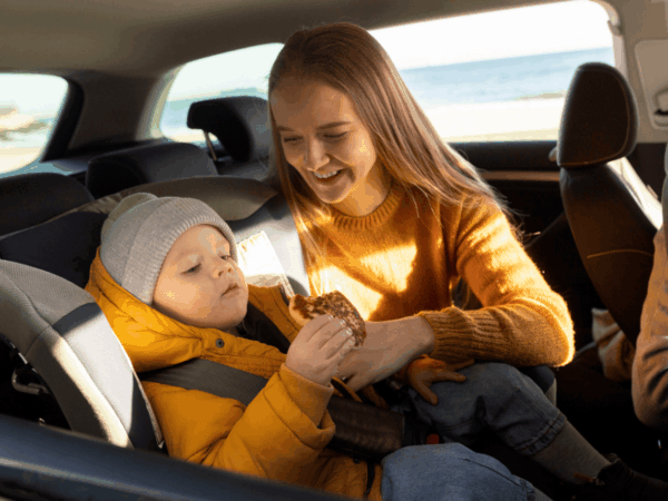 Como se Preparar para a Primeira Viagem com o Bebê: Dicas para uma Experiência Leve e Especial